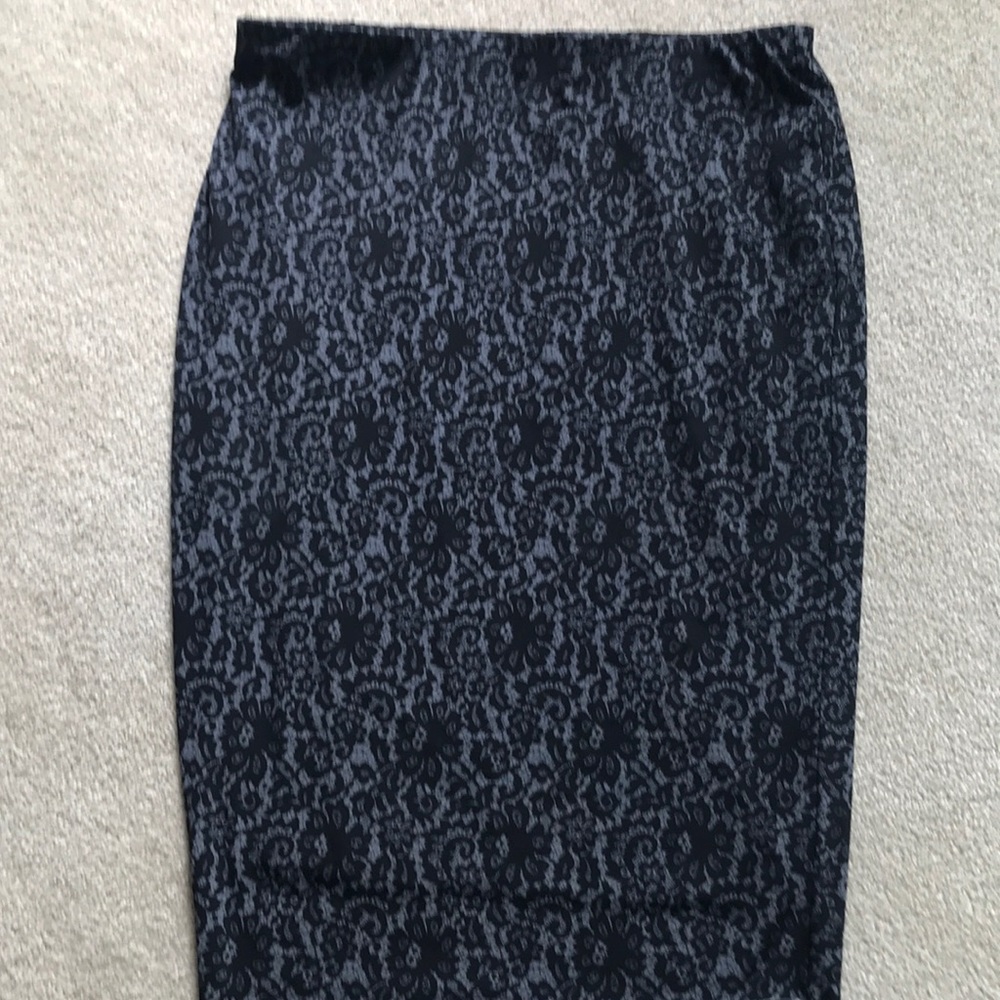 Vince Camuto skirt